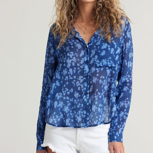 Bella Dahl Tops - New Bella Dahl button down shirt in watercolor flo